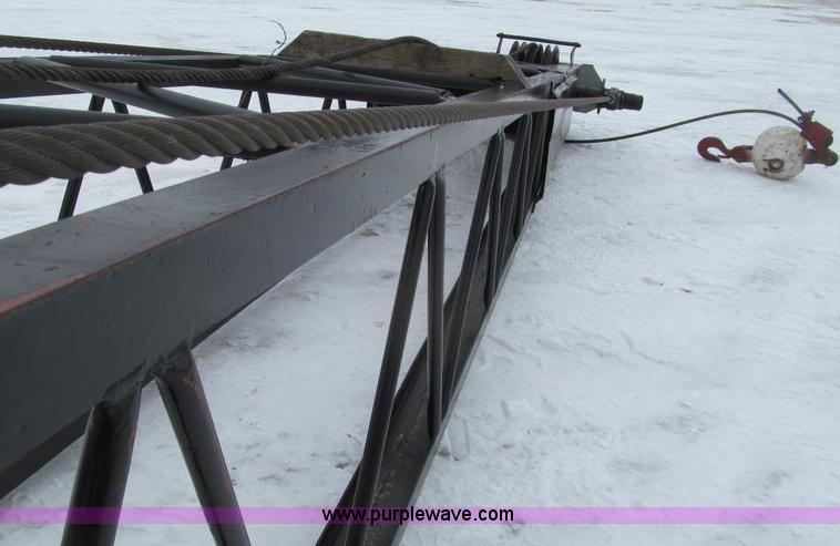 image for item G2579 1966 American 5299 crawler crane