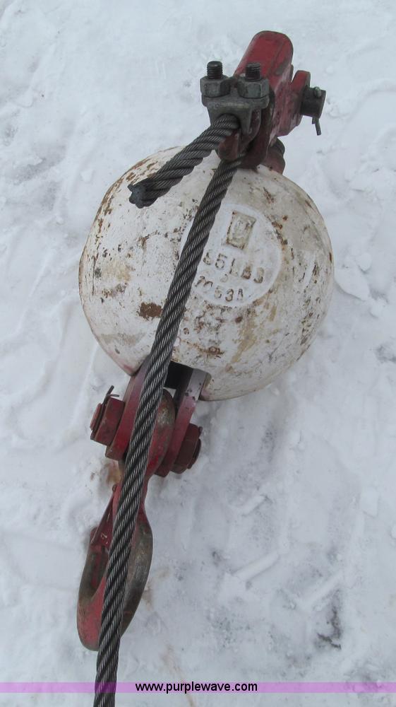 image for item G2579 1966 American 5299 crawler crane