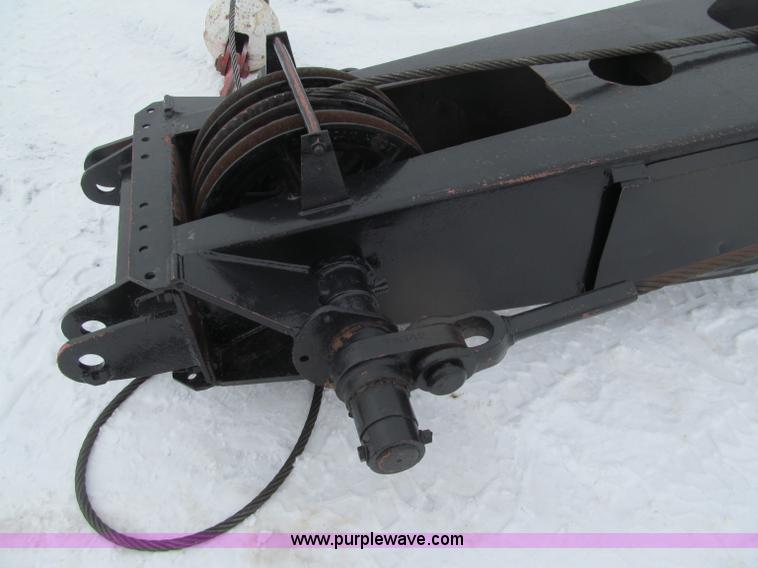 image for item G2579 1966 American 5299 crawler crane