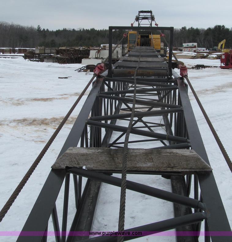 image for item G2579 1966 American 5299 crawler crane