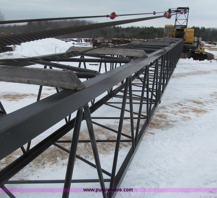 image for item G2579 1966 American 5299 crawler crane