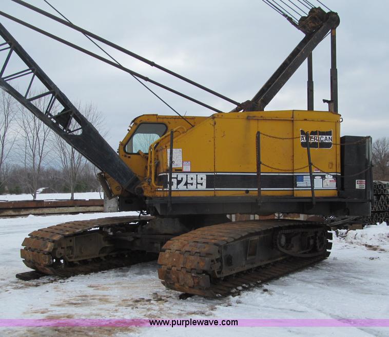 image for item G2580 1979 American 5299A crawler crane