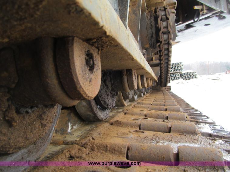 image for item G2580 1979 American 5299A crawler crane