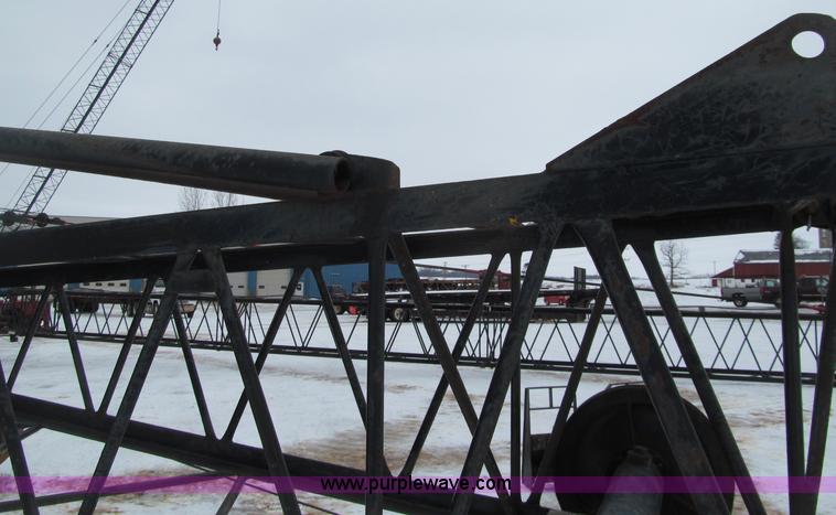 image for item G2580 1979 American 5299A crawler crane