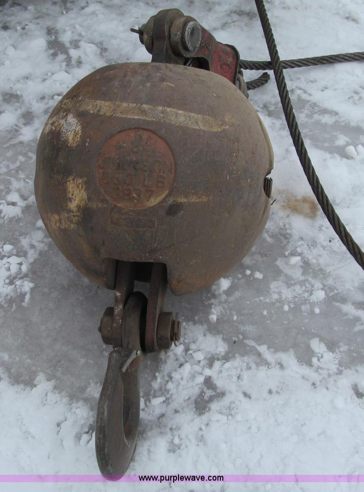 image for item G2580 1979 American 5299A crawler crane