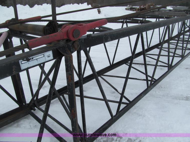 image for item G2580 1979 American 5299A crawler crane