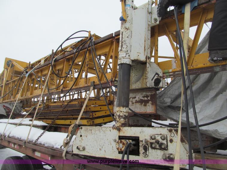 image for item G2582 Gomaco C450 bridge deck finisher and trailer