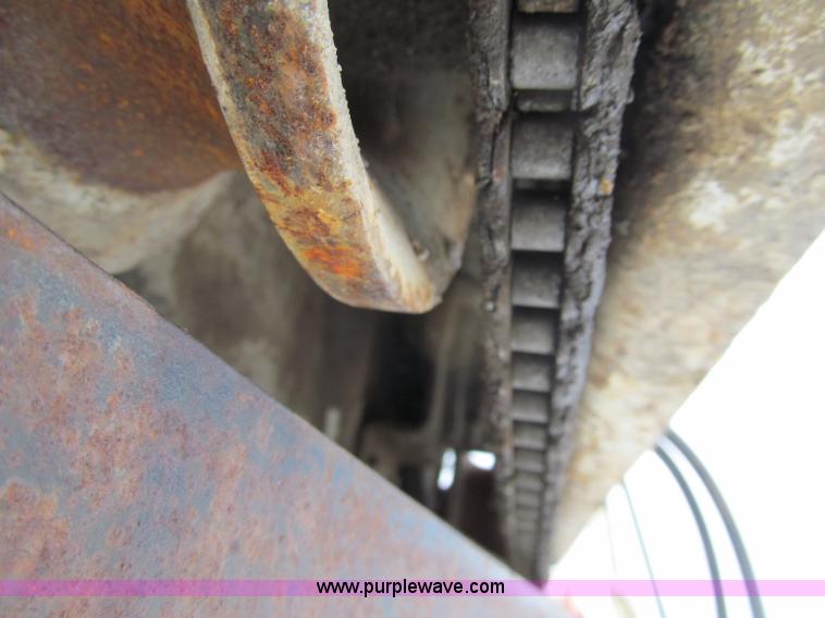 image for item G2582 Gomaco C450 bridge deck finisher and trailer