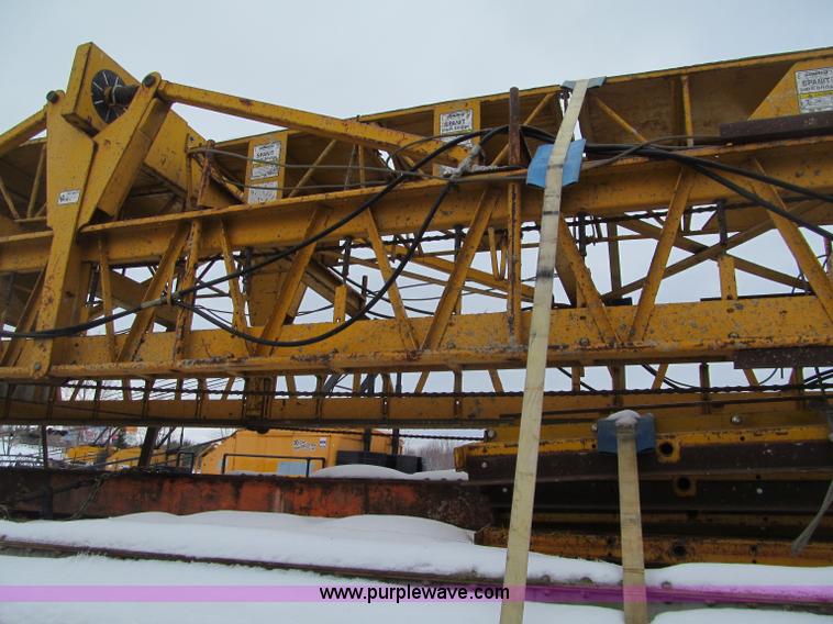 image for item G2582 Gomaco C450 bridge deck finisher and trailer