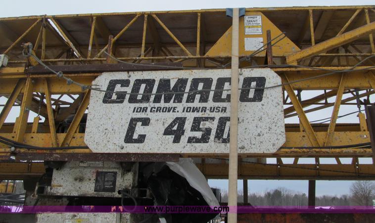 image for item G2582 Gomaco C450 bridge deck finisher and trailer