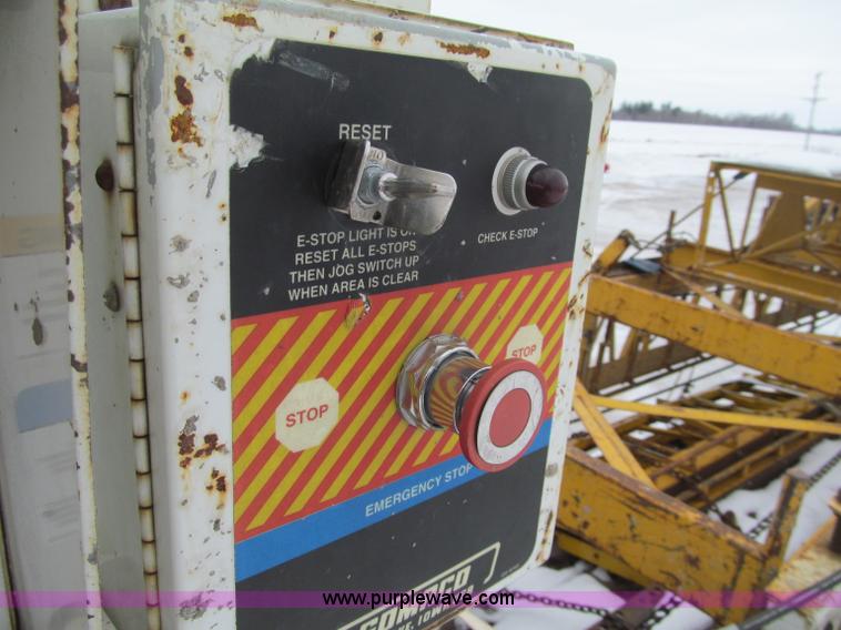 image for item G2582 Gomaco C450 bridge deck finisher and trailer