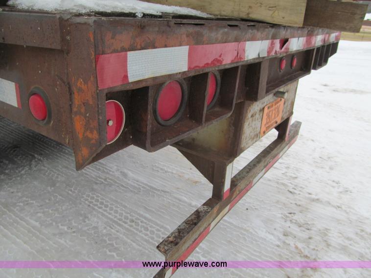 image for item G2582 Gomaco C450 bridge deck finisher and trailer