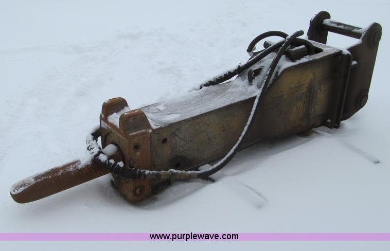 image for item G2593 Atlas Copco MB1700 hydraulic hammer