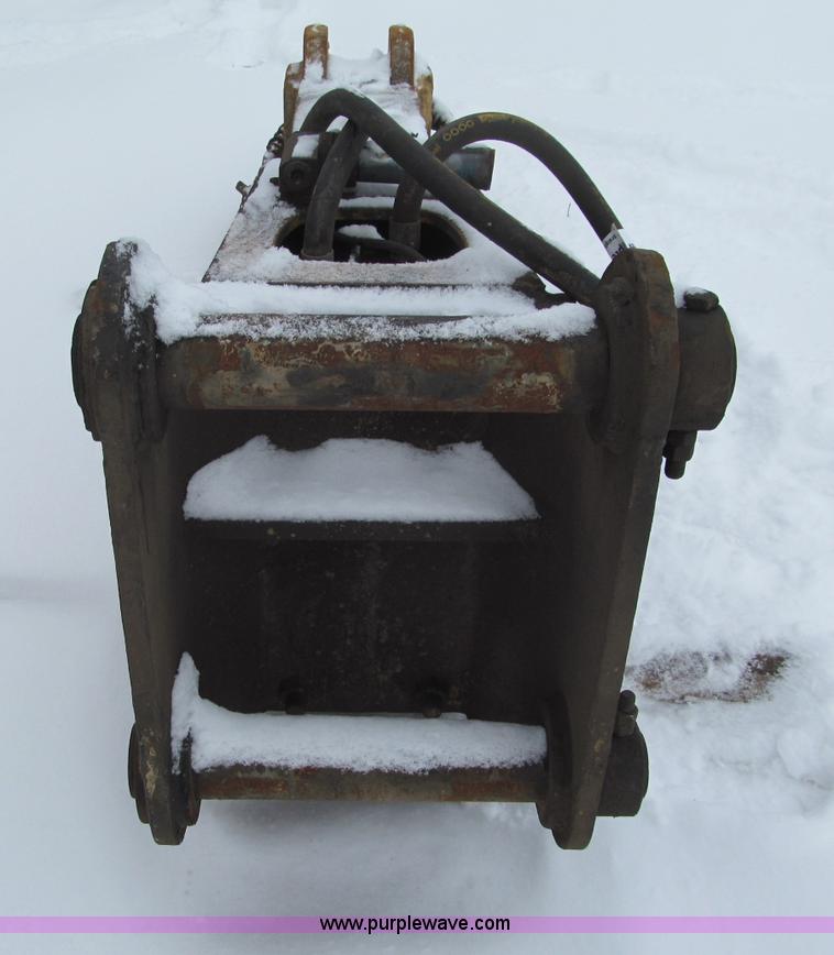 image for item G2593 Atlas Copco MB1700 hydraulic hammer