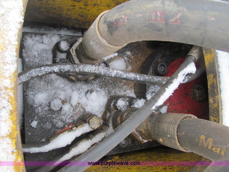 image for item G2593 Atlas Copco MB1700 hydraulic hammer