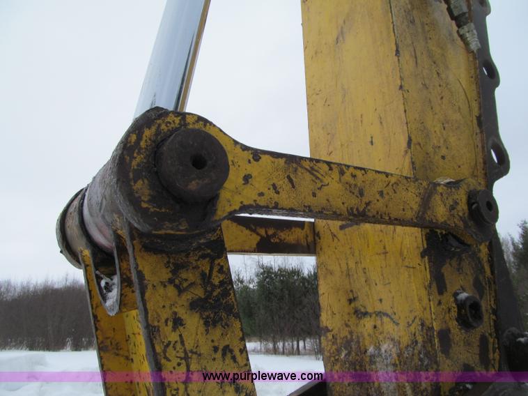 image for item G2596 1996 Kobelco SK220LC  Mark IV excavator