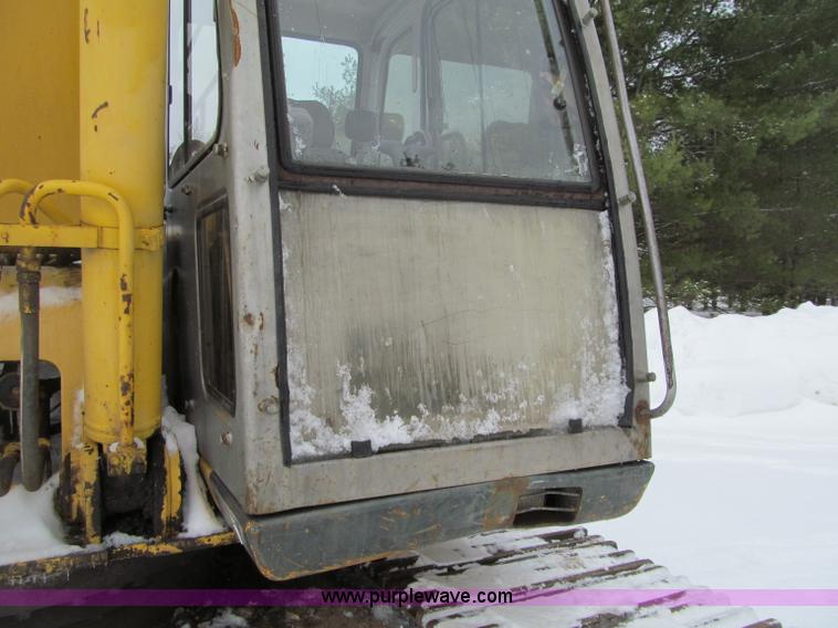 image for item G2596 1996 Kobelco SK220LC  Mark IV excavator