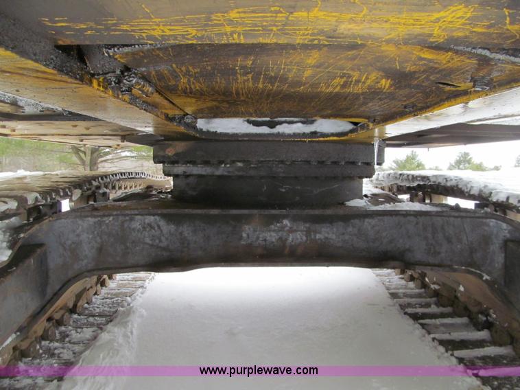 image for item G2596 1996 Kobelco SK220LC  Mark IV excavator