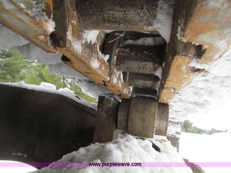 image for item G2596 1996 Kobelco SK220LC  Mark IV excavator