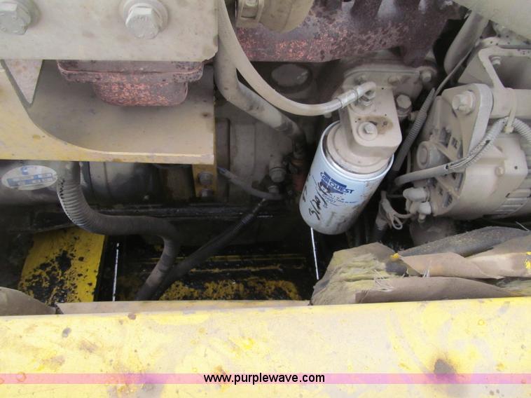 image for item G2596 1996 Kobelco SK220LC  Mark IV excavator