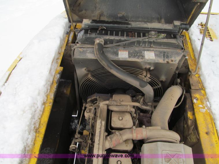 image for item G2596 1996 Kobelco SK220LC  Mark IV excavator