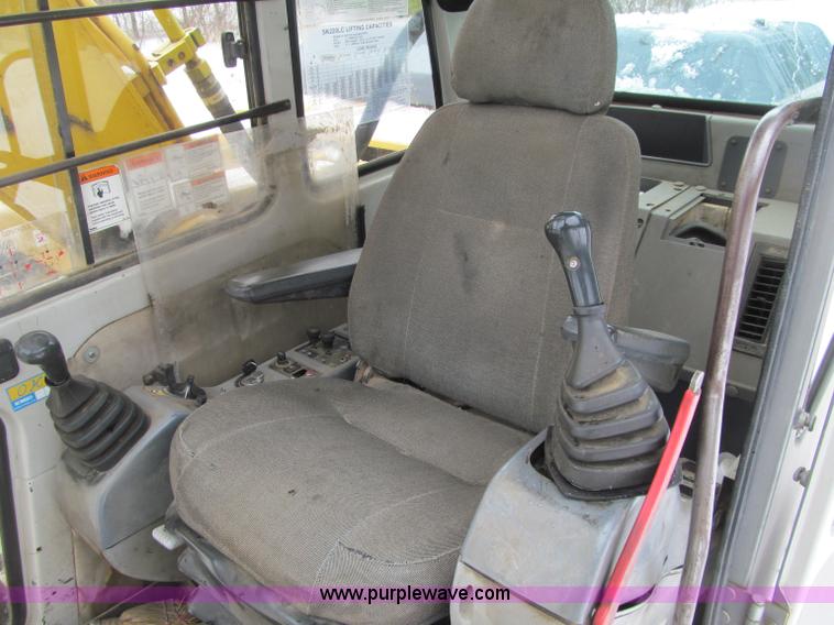 image for item G2596 1996 Kobelco SK220LC  Mark IV excavator