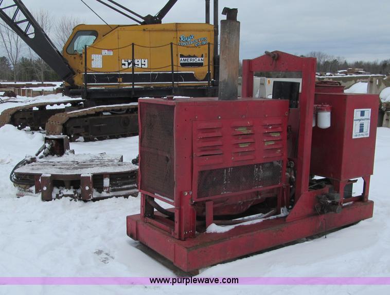 image for item G2603 1988 MKT V-5B sheet pile driver
