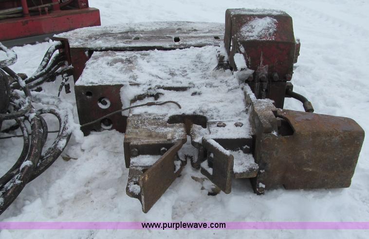 image for item G2603 1988 MKT V-5B sheet pile driver