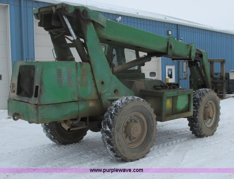 image for item G2758 Dynalift D4P60 telehandler
