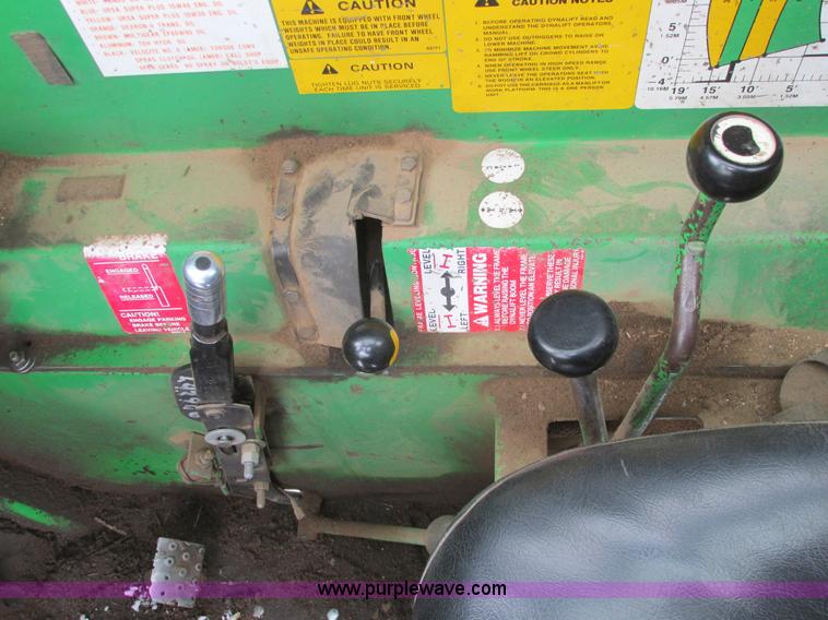 image for item G2758 Dynalift D4P60 telehandler