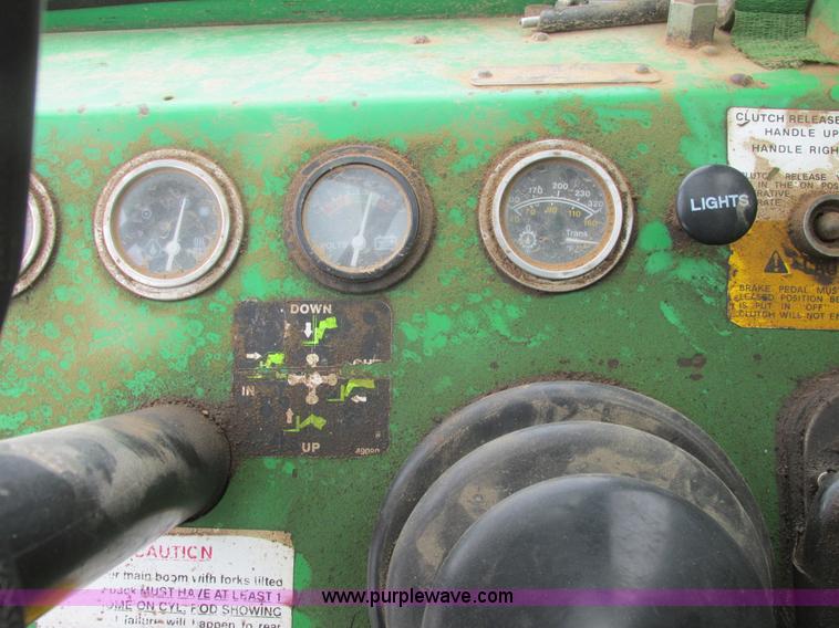 image for item G2758 Dynalift D4P60 telehandler