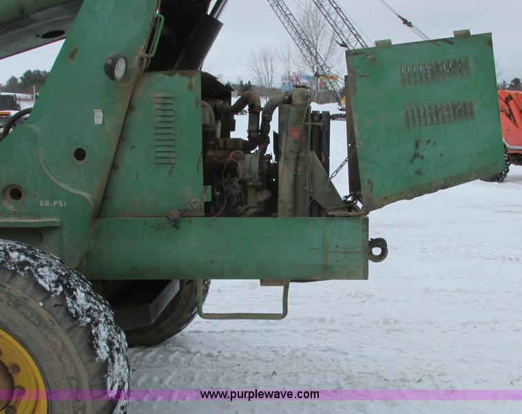image for item G2758 Dynalift D4P60 telehandler