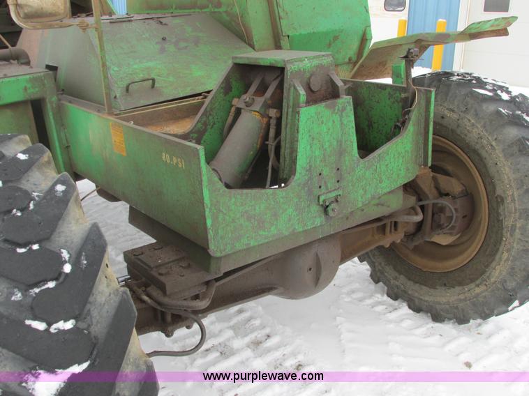 image for item G2758 Dynalift D4P60 telehandler