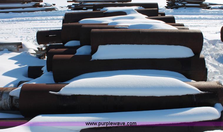 image for item G2801 (33) round metal piling ends