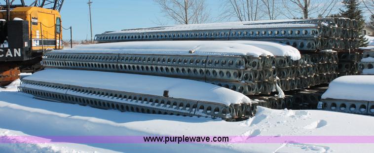 image for item G2803 (266) Efco 24' E beams