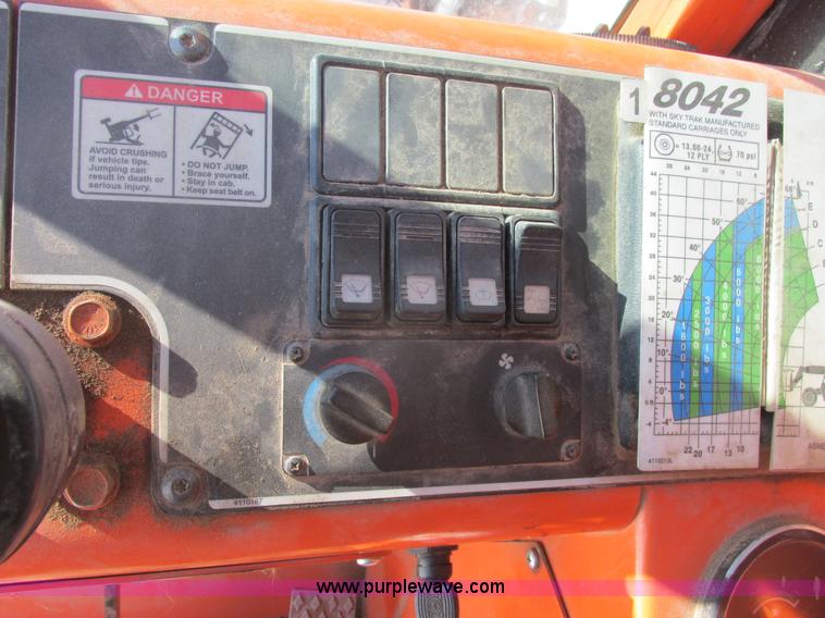 image for item G2820 2001 SkyTrac 8042 Legacy telehandler