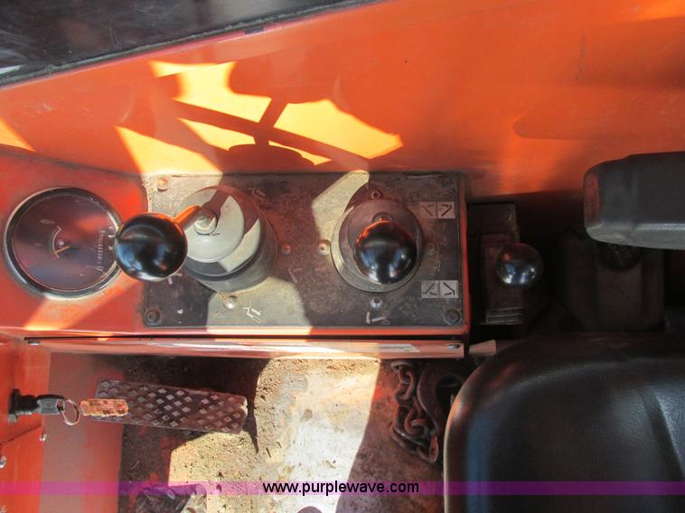 image for item G2820 2001 SkyTrac 8042 Legacy telehandler