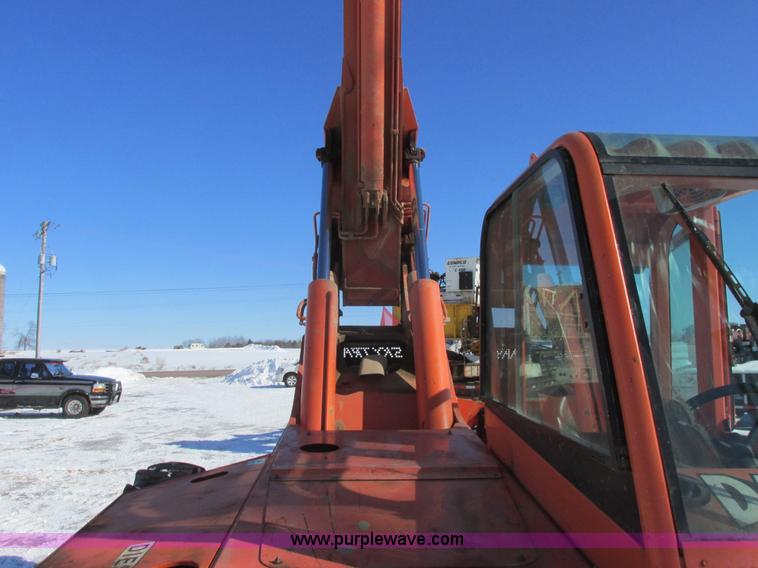 image for item G2820 2001 SkyTrac 8042 Legacy telehandler