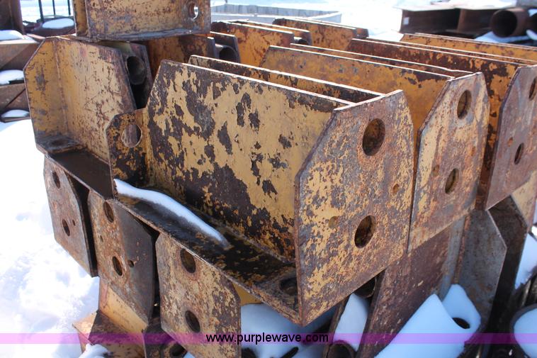 image for item G2842 (176) hanger brackets