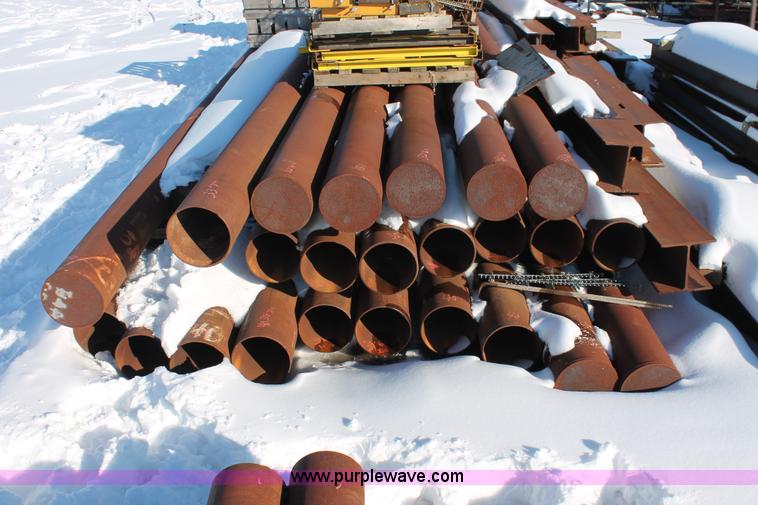 image for item G2843 Approximately 26 12.75" x .250 wall C-I-P pile sections