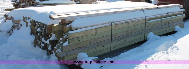 image for item G2845 Assorted non-treated lumber