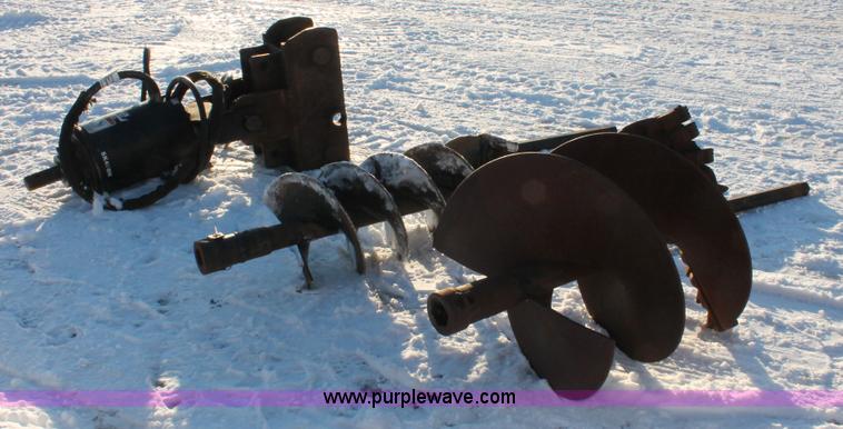 image for item G2859 Lowe SK450H auger