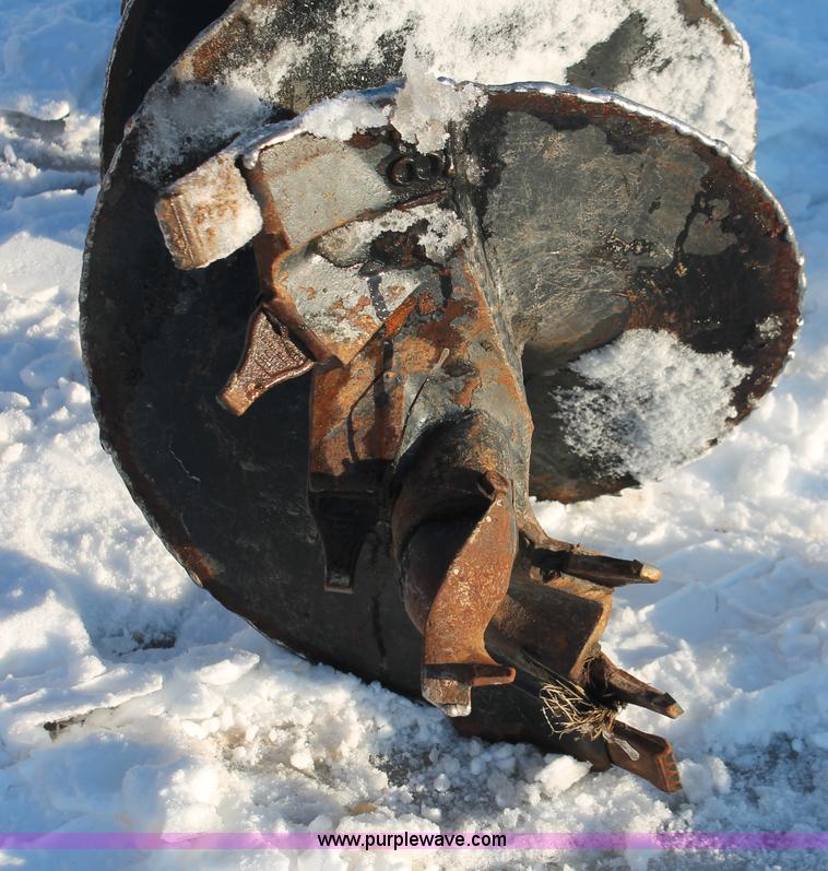 image for item G2859 Lowe SK450H auger