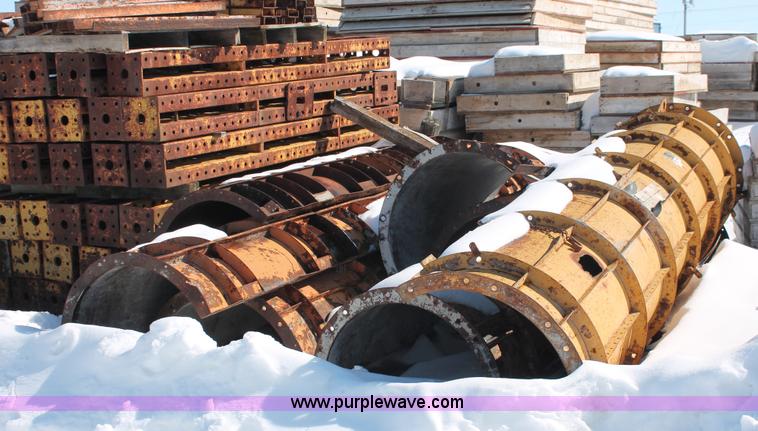 image for item G2860 Assorted Efco concrete forms