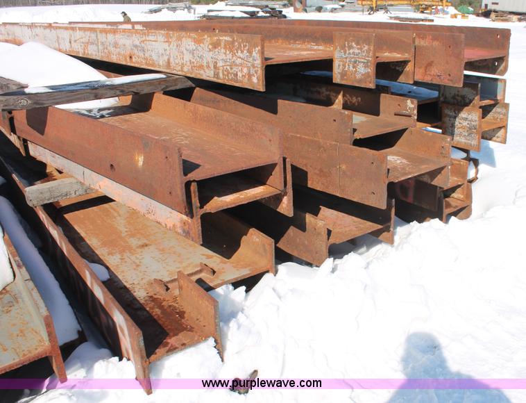 image for item G2862 (14) 32'L x 30" WF beams with 7.5' haunch