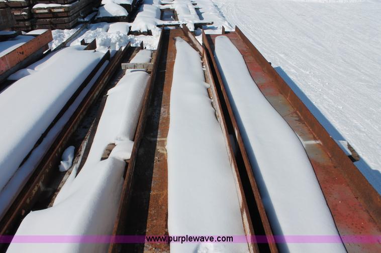 image for item G2862 (14) 32'L x 30" WF beams with 7.5' haunch