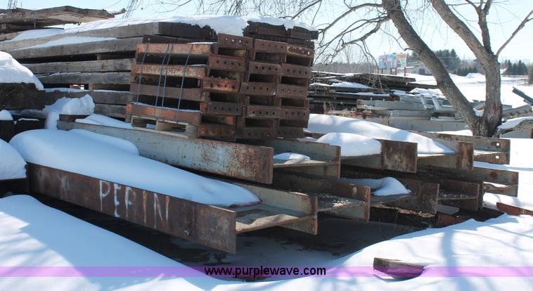 image for item G2864 Temporary bridge unit