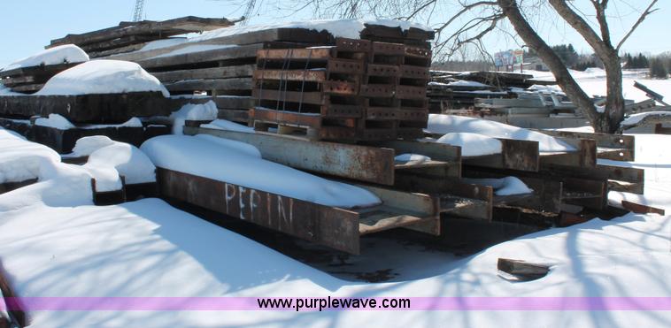 image for item G2864 Temporary bridge unit