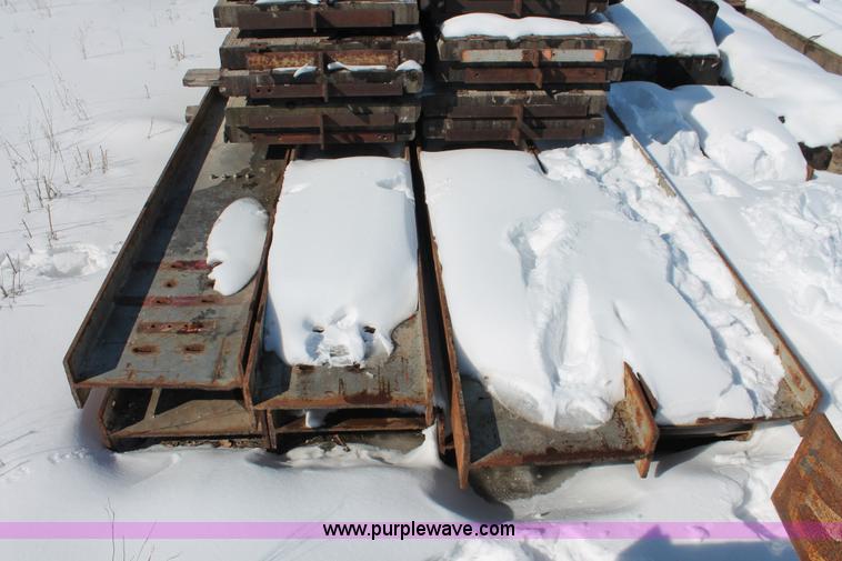 image for item G2864 Temporary bridge unit