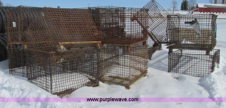 image for item G2890 (16) wire baskets